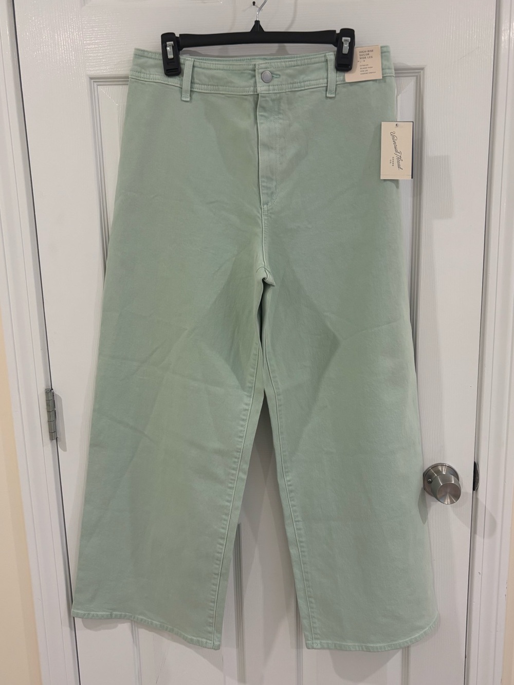 NWT Wide Leg Jeans